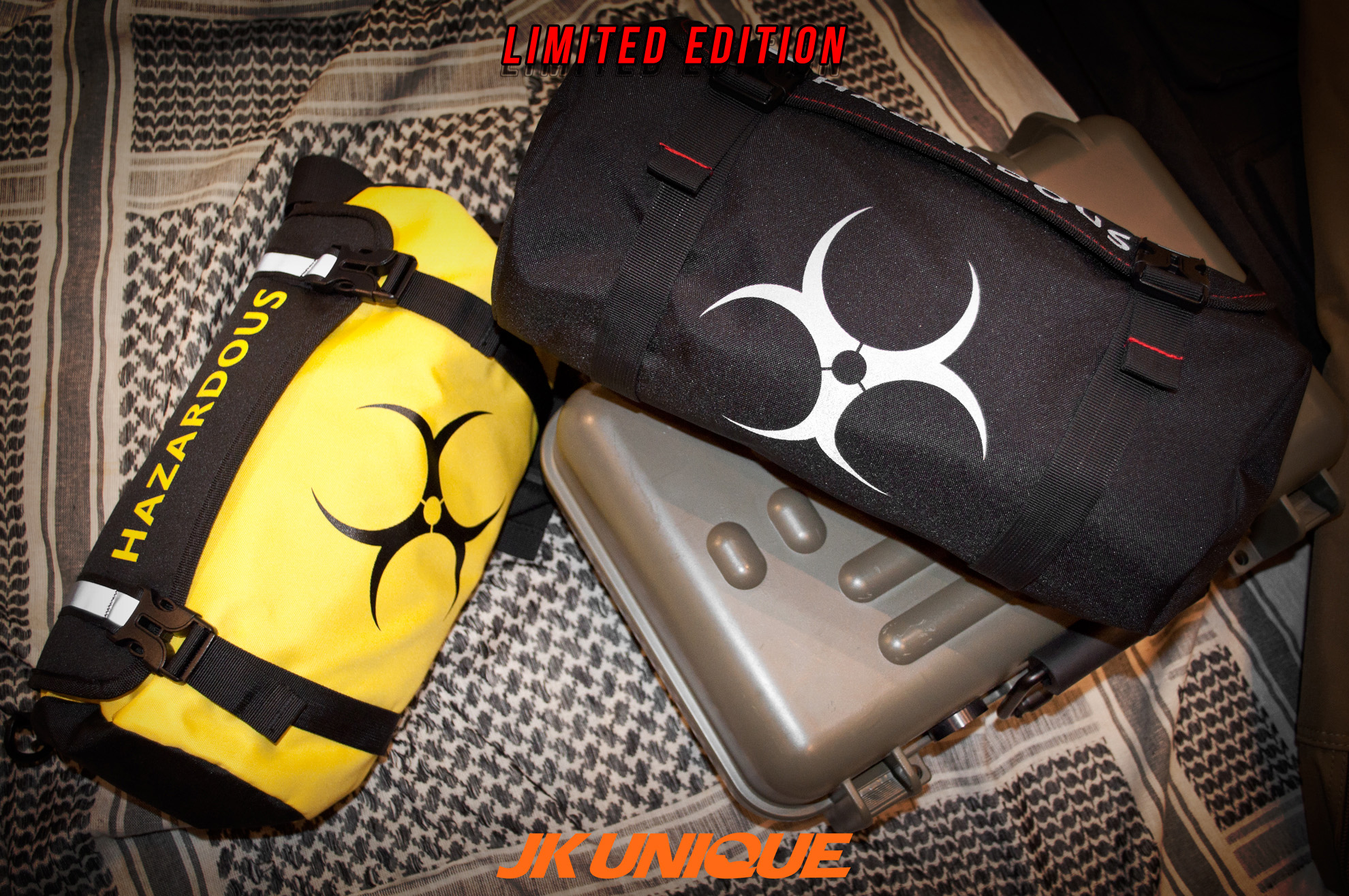 The Division Cosplaying Game Dark Zone Bag ( HAZARDOUS )